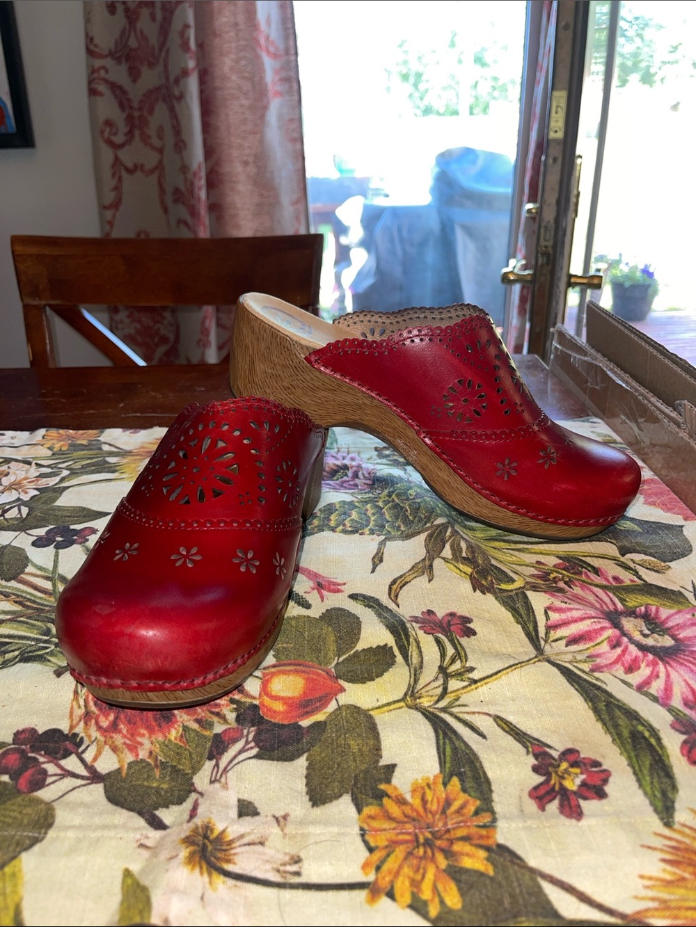 Dansko Clogs - Picture 4 of 11